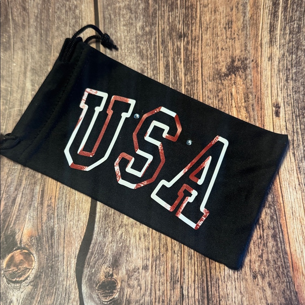 NEW Black Drawstring Glasses Pouch with USA Design Item #PHK6736
